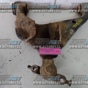 Bandeja Inferior Derecha (TY2137) Toyota Hilux 2.5 2014 $30.000 + IVA