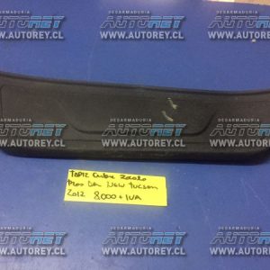 Cubre zocalo trasero derecho Hyundai New Tucson 2011-2015 $10.000 mas iva