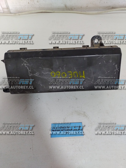 Caja Fusible Relay Motor ( MUE060) Mitsubishi L200 2014 2.5 $40.000 + IVA