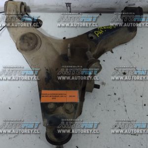 Bandeja Inferior Derecha (MLK087) Mitsubishi L200 2.4 2018 4×4 $35.000 + IVA