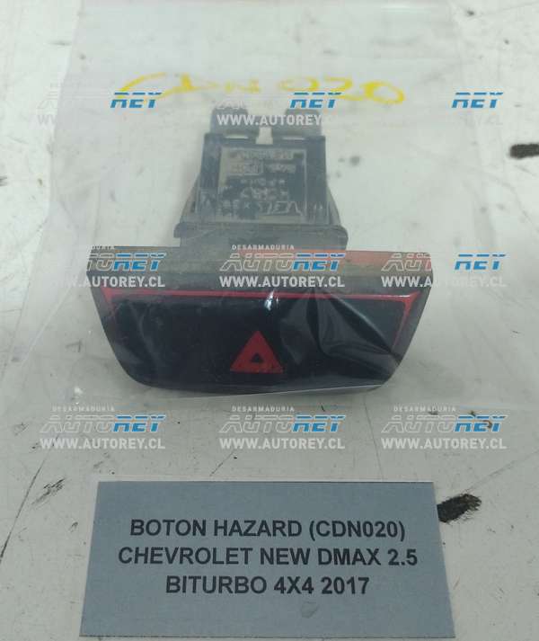 Botón Hazard (CDN020) Chevrolet New Dmax 2.5 Biturbo 4×4 2017 $15.000 + IVA