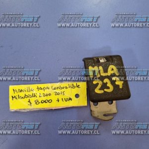 Manilla tapa combustible (MLA237) Mitsubishi L200 2015 $5.000 mas iva