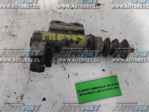 Cilindro Embrague (MLB123) Mitsubishi L200 2.5 2015 4×4 $15.000 + IVA