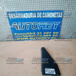 Moldura exterior sup tras derecha puerta Nissan Qashqai 2013 $10.000+IVA