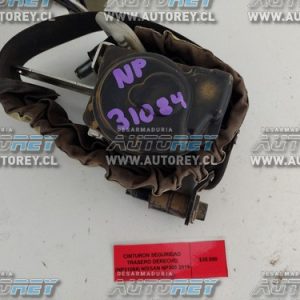 Cinturón Seguridad Trasero Derecho (NP31084) Nissan NP300 2019 $15.000 + IVA