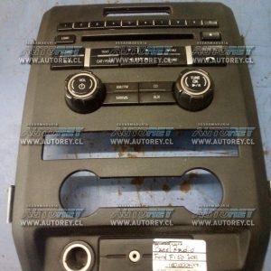 Panel radio Ford F150 5.4 2009-2014 $90.000 mas iva