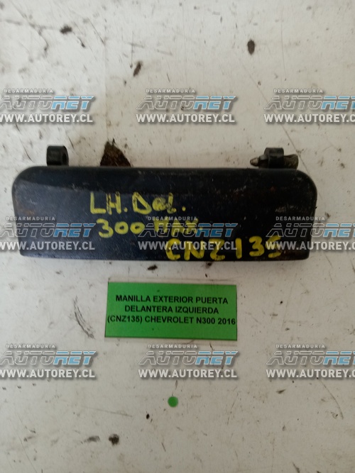 Manilla Exterior Puerta Delantera Izquierda (CNZ135) Chevrolet N300 2016 $10.000 + IVA