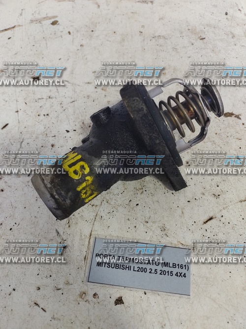 Porta Termostato (MLB161) Mitsubishi L200 2.5 2015 4×4 $10.000 + IVA