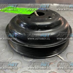 Polea bomba agua (012) Mitsubishi L200 2018 2.4 $15.000 mas iva