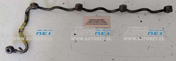 Cañeria Retornó Combustible (TYD098) Toyota Hilux 2.5 4×4 2015 $25.000 + IVA