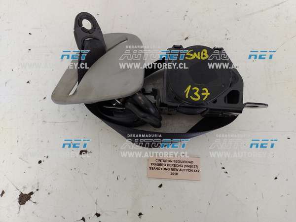 Cinturon Seguridad Trasero Derecho (SNB137) Ssangyong New ACTYON 4×2 2018 $30.000 + IVA