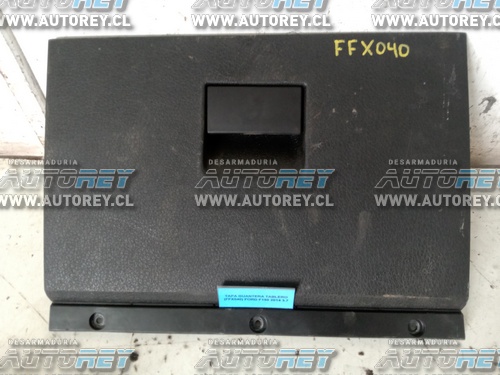 Tapa Guantera Tablero (FFX040) Ford F150 2014 3.7 $40.000 + IVA