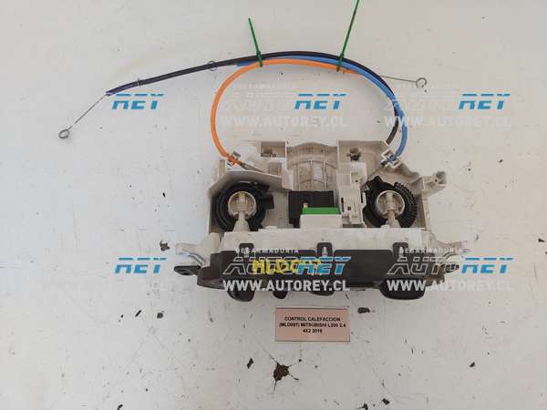 Control Calefacción (MLD097) Mitsubishi L200 2.4 4×2 2018 $60.000 + IVA