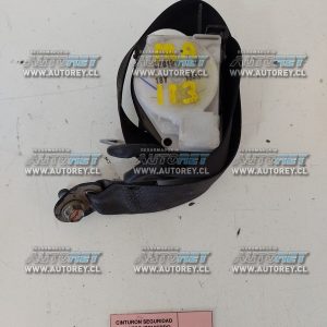 Cinturón Seguridad Trasero Izquierdo (MLA113) Mitsubishi L200 2015 $15.000 +IVA