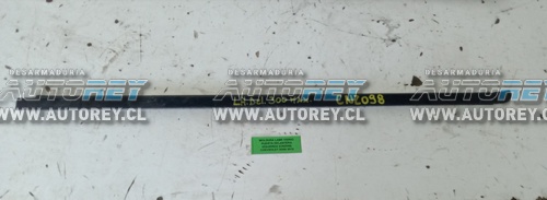 Moldura Lame Vidrio Puerta Delantera Izquierda (CNZ098) Chevrolet N300 2016 $15.000 + IVA