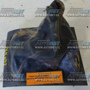 Funda Palanca Cambio (MLK072) Mitsubishi L200 2.4 2018 $30.000 + IVA