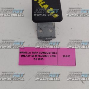 Manilla Tapa Combustible (MLA2112) Mitsubishi L200 2.5 2015 $5.000 + IVA