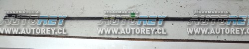 Moldura Derecha Techo (FRA068) Ford Ranger 3.2 2020 $25.000 + IVA