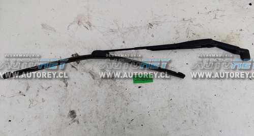 Plumilla Limpia Parabrisa Izquierda (CHD142) Chevrolet New DMAX 2019 $15.000 + IVA