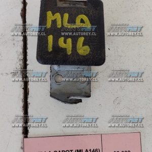 Manilla Capot (MLA146) Mitsubishi L200 2015 $5.000 +IVA