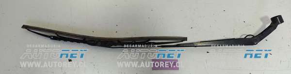 Plumilla Limpia Parabrisa Derecha (TYD013) Toyota Hilux 2.5 4×4 2015 $15.000 + IVA