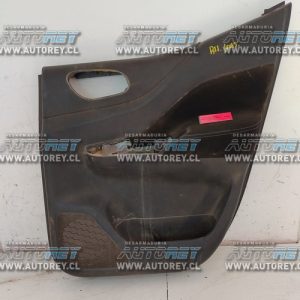 Tapiz Puerta Trasera Derecha (NP31005) Nissan NP300 2019 $25.000 + IVA