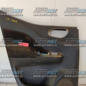 Tapiz Puerta Trasera Izquierda (NP31008) Nissan NP300 2019 $25.000 + IVA