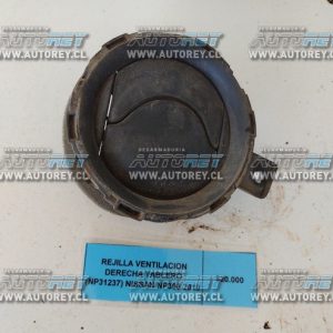 Rejilla Ventilación Derecha Tablero (NP31237) Nissan NP300 2019 4×4 $10.000 + IVA