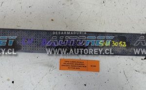 Tapiz Cubre Zócalo Delantero Izquierdo (SNA3052) Ssangyong New Actyon 2019 $5.000 + IVA