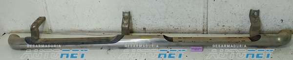 Pisadera Izquierda Detalle (MTZ167) Mazda BT50 4×2 2.2 Diesel 2020 $80.000 + IVA