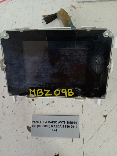 Pantalla Radio AV79-18B955-BE (MBZ098) Mazda BT50 2019 4×4 $100.000 + IVA