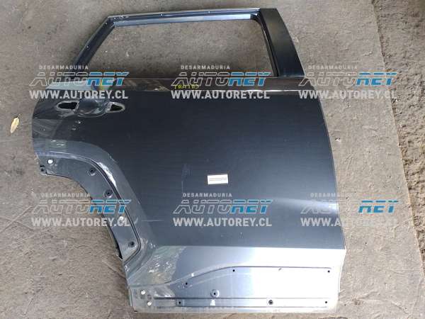 Puerta Trasera Derecha (TRA183) Toyota Rav 4 2021 $150.000 + IVA (Parcela)