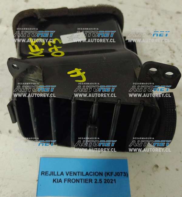 Rejilla Ventilacion (KFJ073) Kia Frontier 2.5 2021