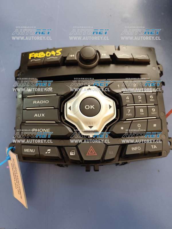 Botones Radio (FRB075) Ford Ranger 2.5 4×2 Bencinera 2013