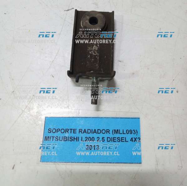 Soporte Radiador (MLL093) Mitsubishi L200 2.5 Diesel 4×2 2013