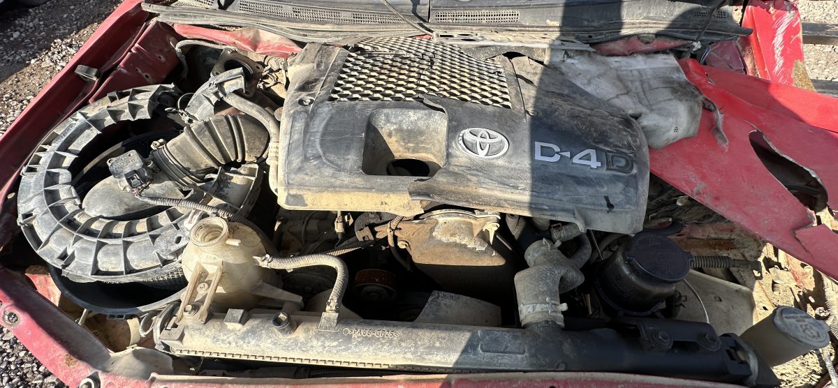 Noviembre 2024 – TOYOTA HILUX 2013 2.5 4X4 DIESEL