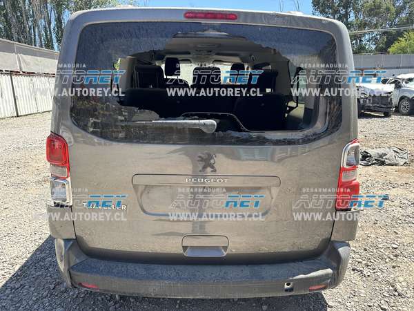 Diciembre 2024 – PEUGEOT TRAVELLER L3H1 BLUE 2.0 DIESEL MEC 2019