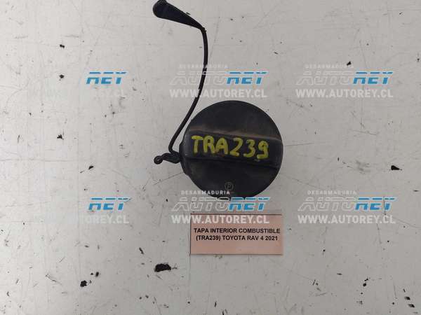 Tapa Interior Combustible (TRA239) Toyota Rav 4 2021 $10.000 + IVA